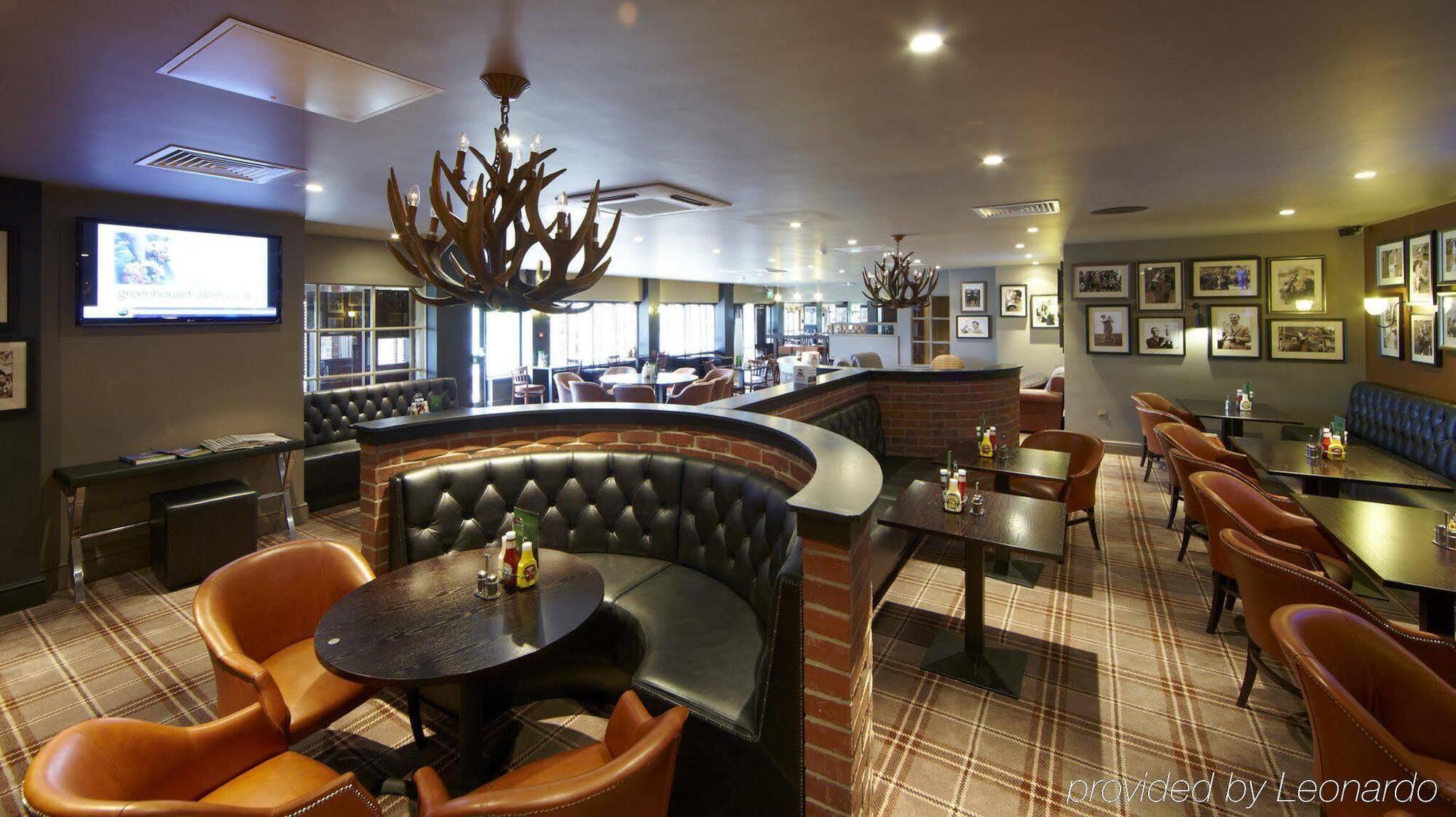 Village Hotel Blackpool Bagian luar foto